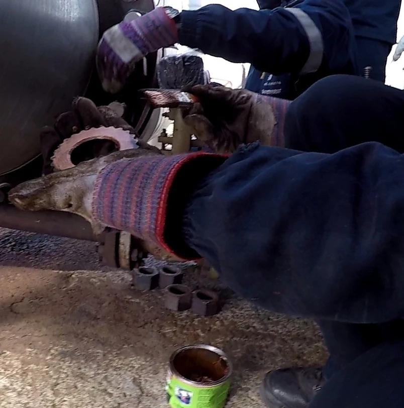 Caso de éxito en petróleo y gas con reducción del 60% en tiempo de empernado usando HYTORC Washer y j-Gun D/S.