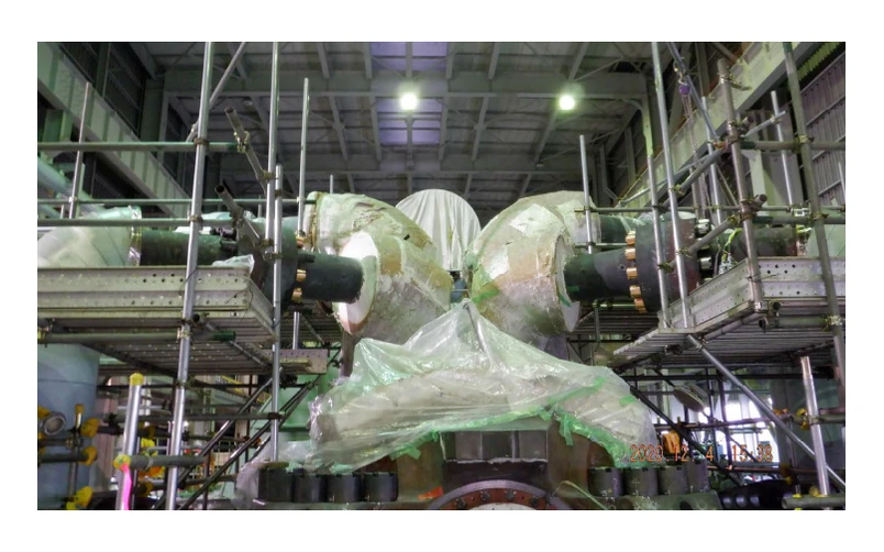 Caso en planta termoeléctrica donde HYTORC permite recuperar tiempo perdido durante una parada de mantenimiento.