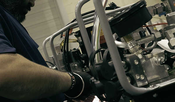 Tiempos de reparación ágiles que minimizan la interrupción de tus operaciones.